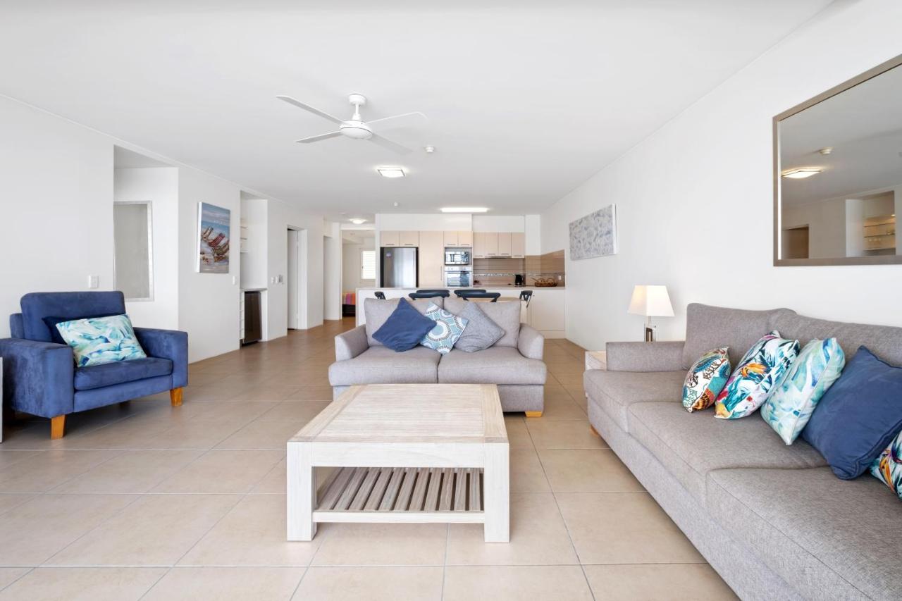 نوسا Las Rias Holiday Apartments المظهر الخارجي الصورة